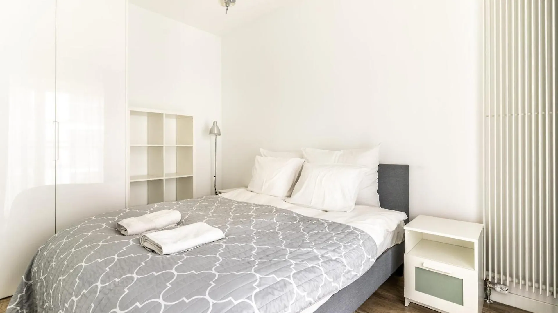 Apartment Vipwarsawapartments Diamond Mennica Residence Poland