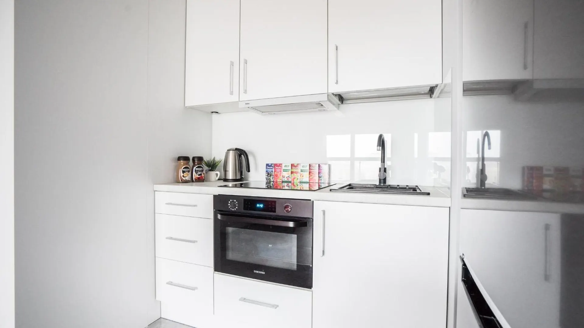 Vipwarsawapartments Diamond Mennica Residence Apartment